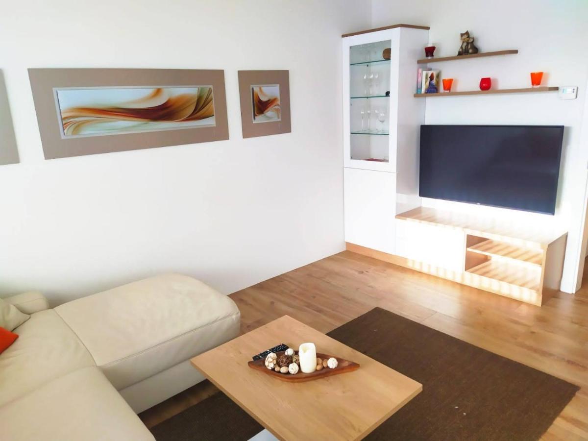 Alpenblick Apartment Gastein - Inklusive Eintritt Alpentherme バート・ホーフガシュタイン エクステリア 写真