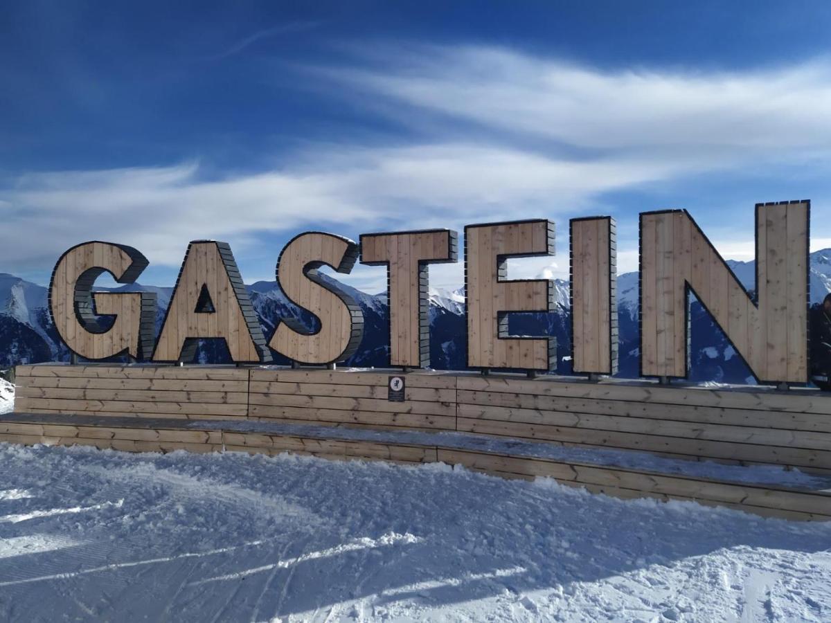 Alpenblick Apartment Gastein - Inklusive Eintritt Alpentherme バート・ホーフガシュタイン エクステリア 写真